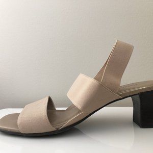 Naturalizer Sandals